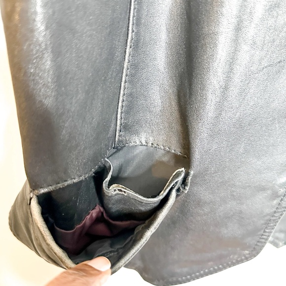 Vintage Wilsons Seude & Leather Leather Vest with Patches - Picture 5 of 9